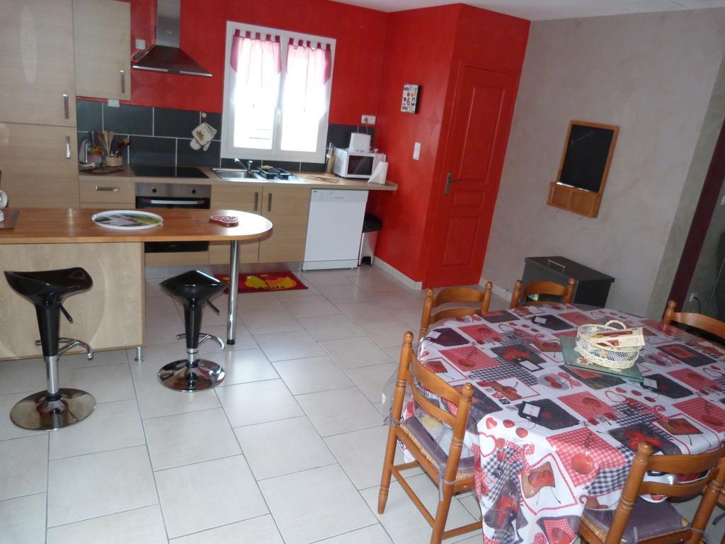 Les Gites De Colliers Muides-sur-Loire Zimmer foto